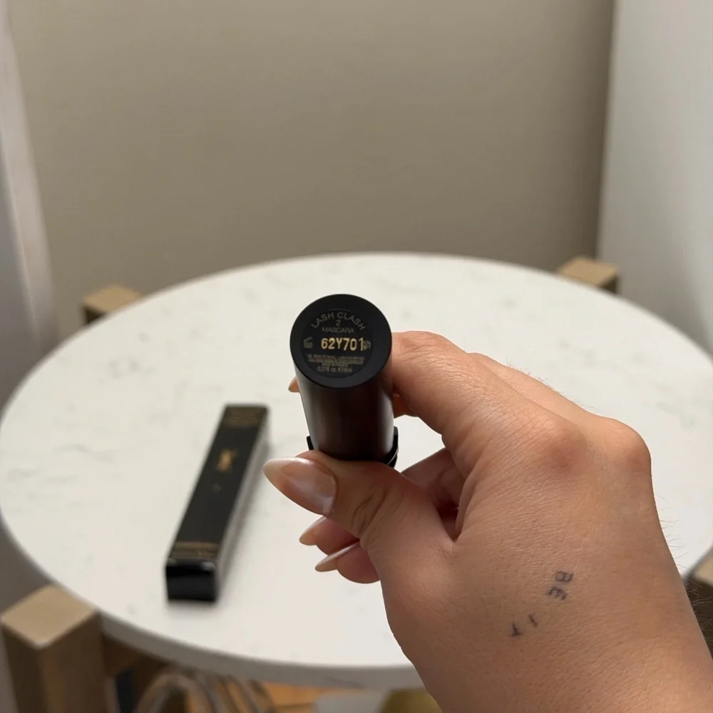 Yves Saint Laurent Lash Clash Extreme Volume Mascara - BROWN